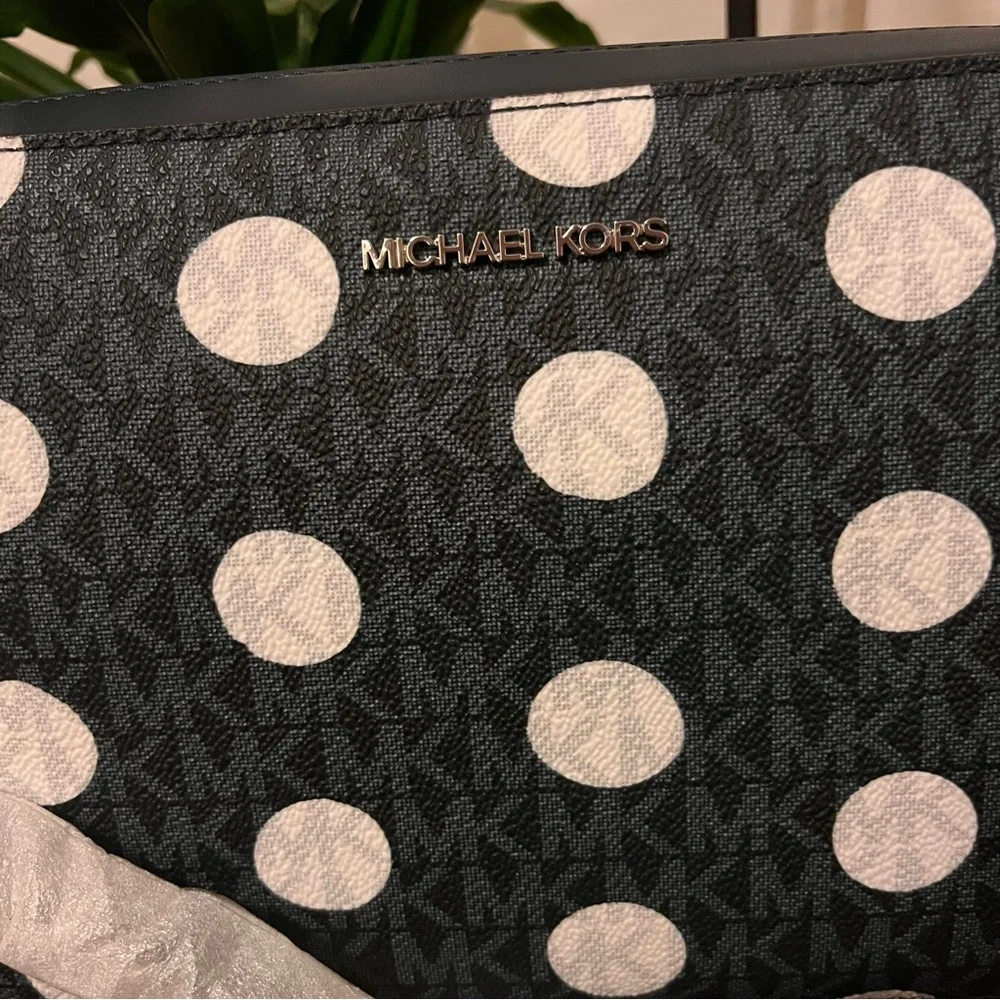 NWTs Michael Kors Navy and White Polka Dot Crossbody Bag - Picture 6 of 11